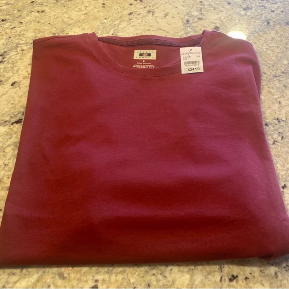 Modern Fit T-Shirt by Joseph Abboud